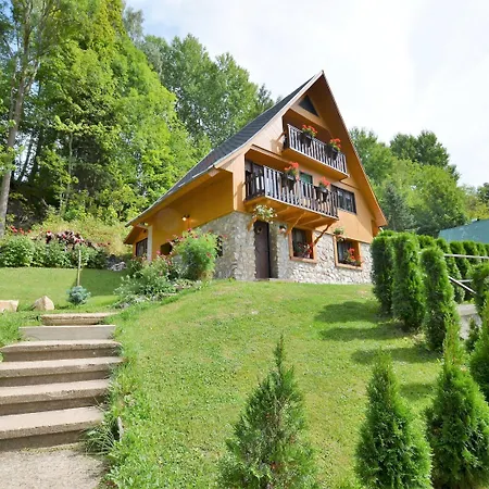 Family In Giant Mountains * Mrklov